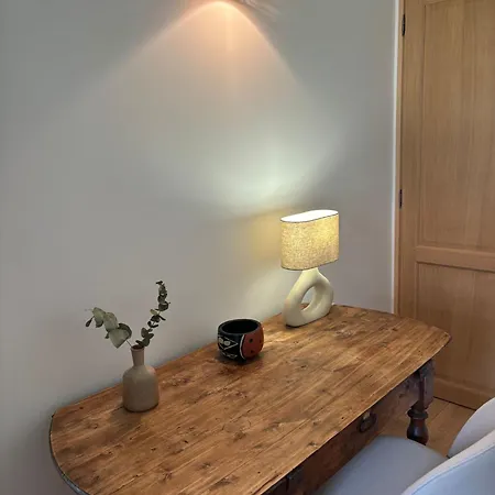 D'hotes En Aparte Bed & Breakfast *