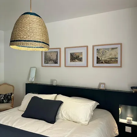 D'hotes En Aparte